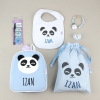 Pack Vamos al Cole personalizado Panda Azul + Regalo Marcaprendas