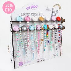 Non-personalized Wood Clip chain pacifiers Showcase