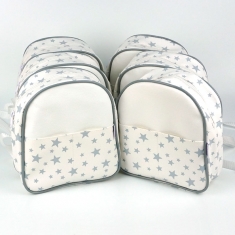 PROMO Mochila estrellas gris no personalizada, compra 5 y te regalamos 1