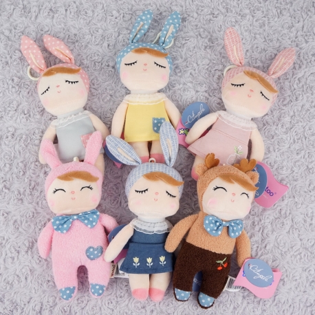 Muñecos Metoo Mini compra 5, te regalamos 1